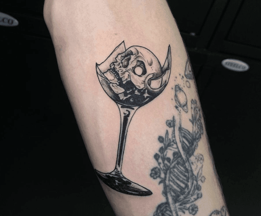 10-15cm | Tattoo Appointment (4 hours)